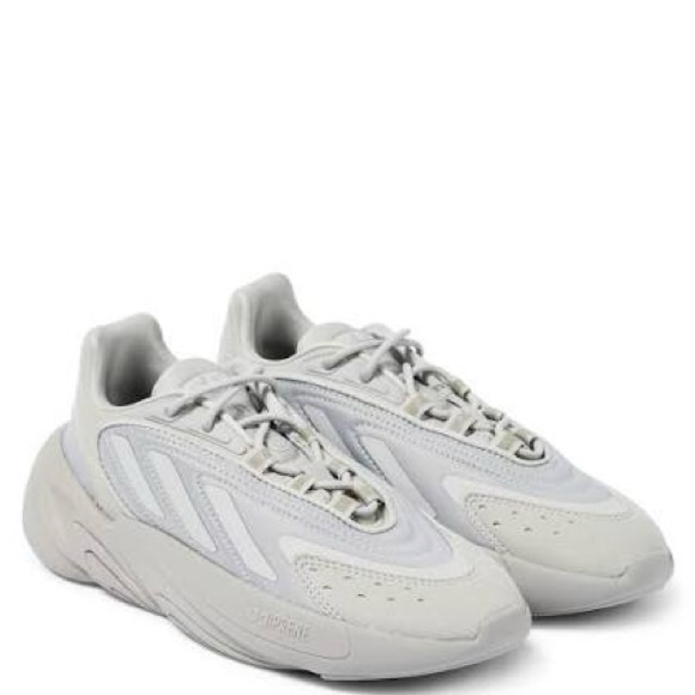 Chic Sneakers